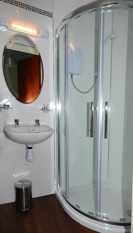 Clover Holidays - Cliff View Perth Habitación foto